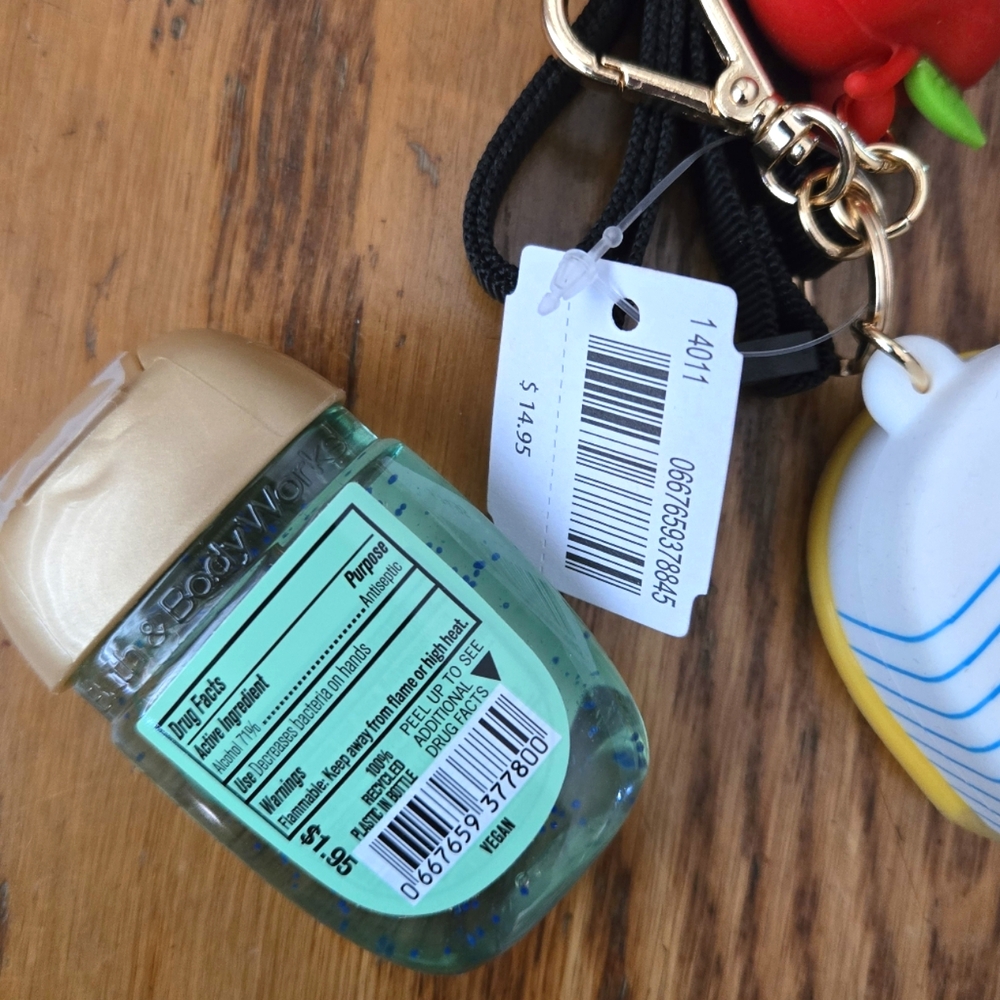 🛍BOGO 50% OFF✏️🍎🤲NWT‼️BBW Teacher Vibes Lanyard / ID Holder with Sanitizers - Picture 16 of 16